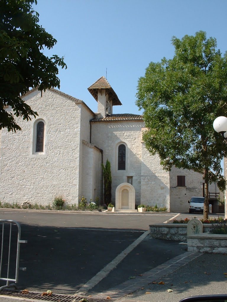 Eglise de Saint-Daunès by Yann LESELLIER