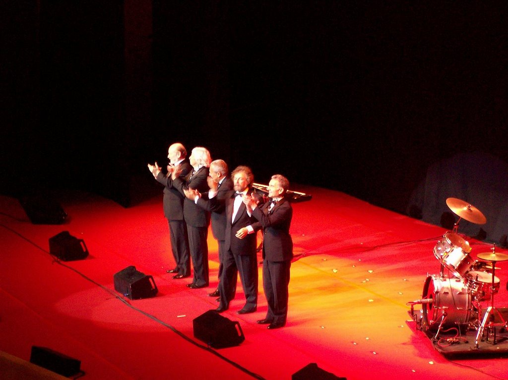 Les Luthiers by pasapues