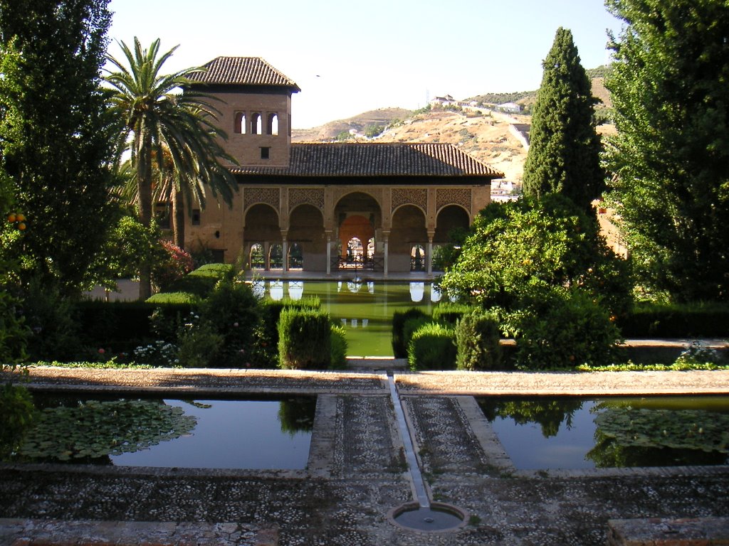 Gardens2%3B%20La%20Alhambra%3B%20Granada%2C%20Spain by fran71