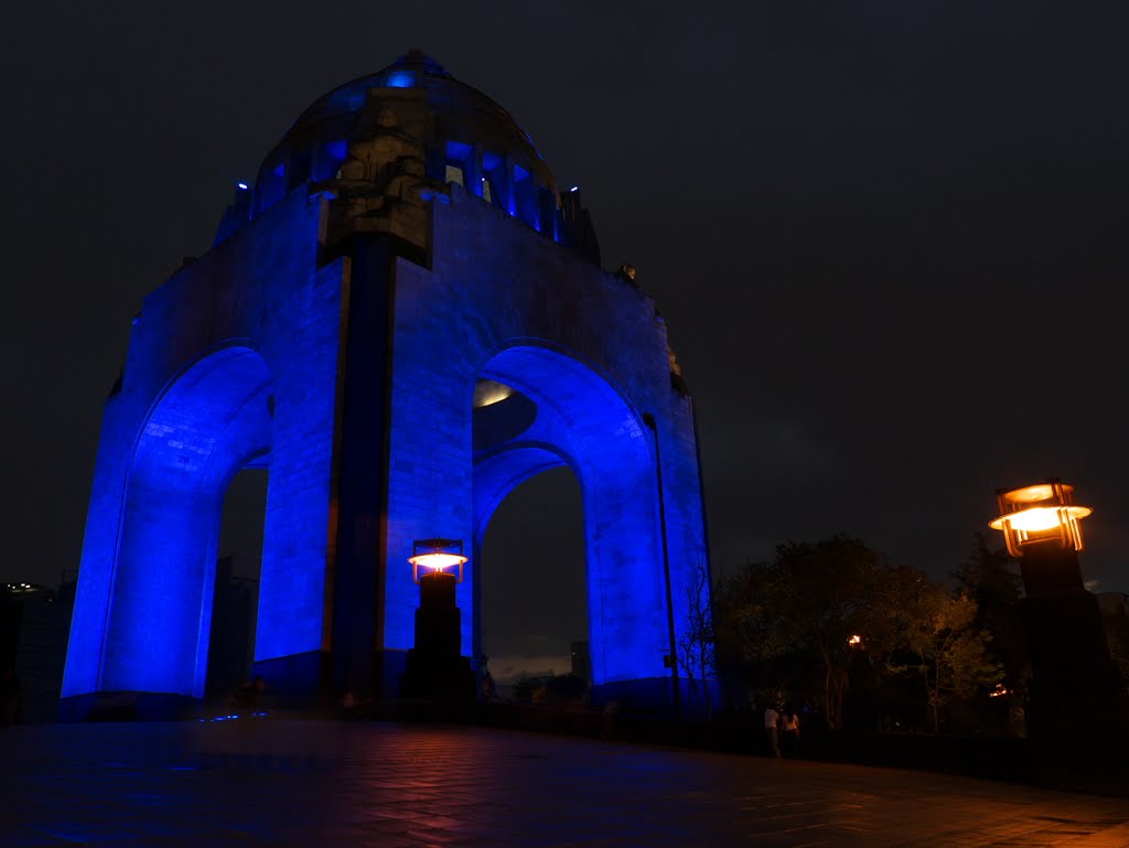 Monumento a la Revolución, México D.F by Antonio Cristerna