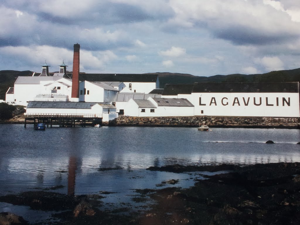 Lagavulin Distillery, Isle of Islay SCOTLAND by kenny2208