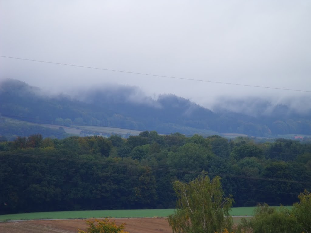 Wiehengebirge im Nebel by GIProfessional