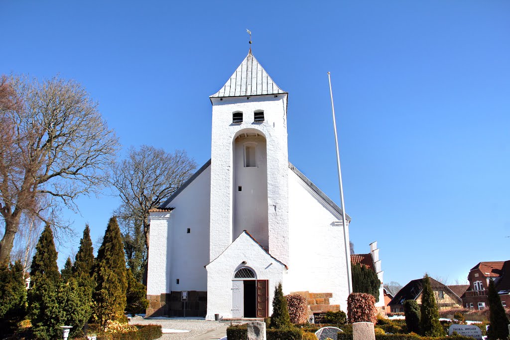 Tirstrup Kirke 2013 by jullevis