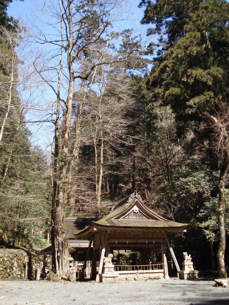 貴船神社-kihunezinnzya by arayao