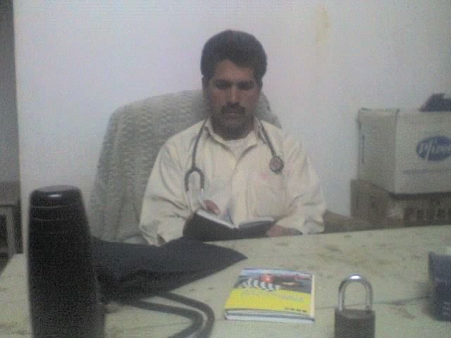 Salim khan at clinic by Mohammad salim khan