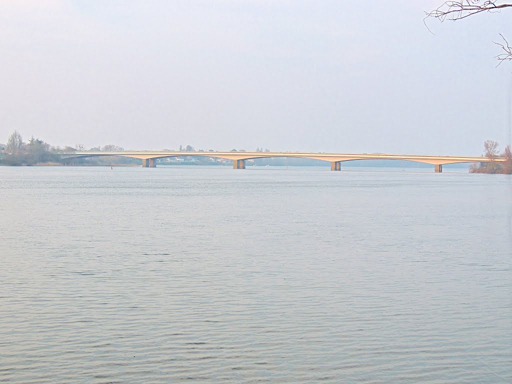 Basse-Goulaine, pont de Bellevue sur la Loire by tofil44