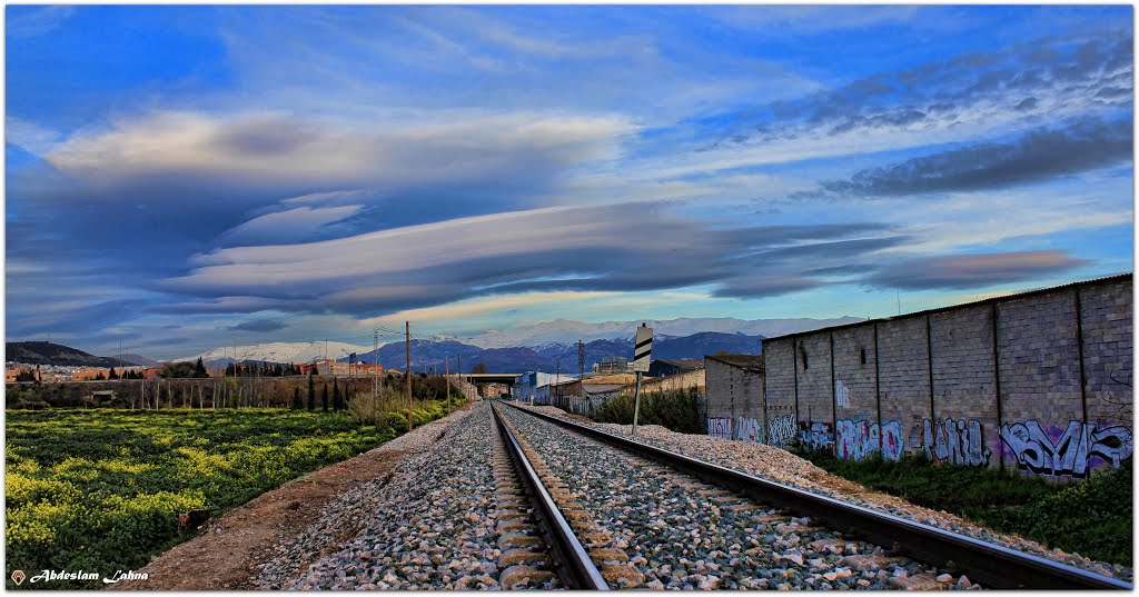 Esperando el tren!! by Abdeslam Lahna