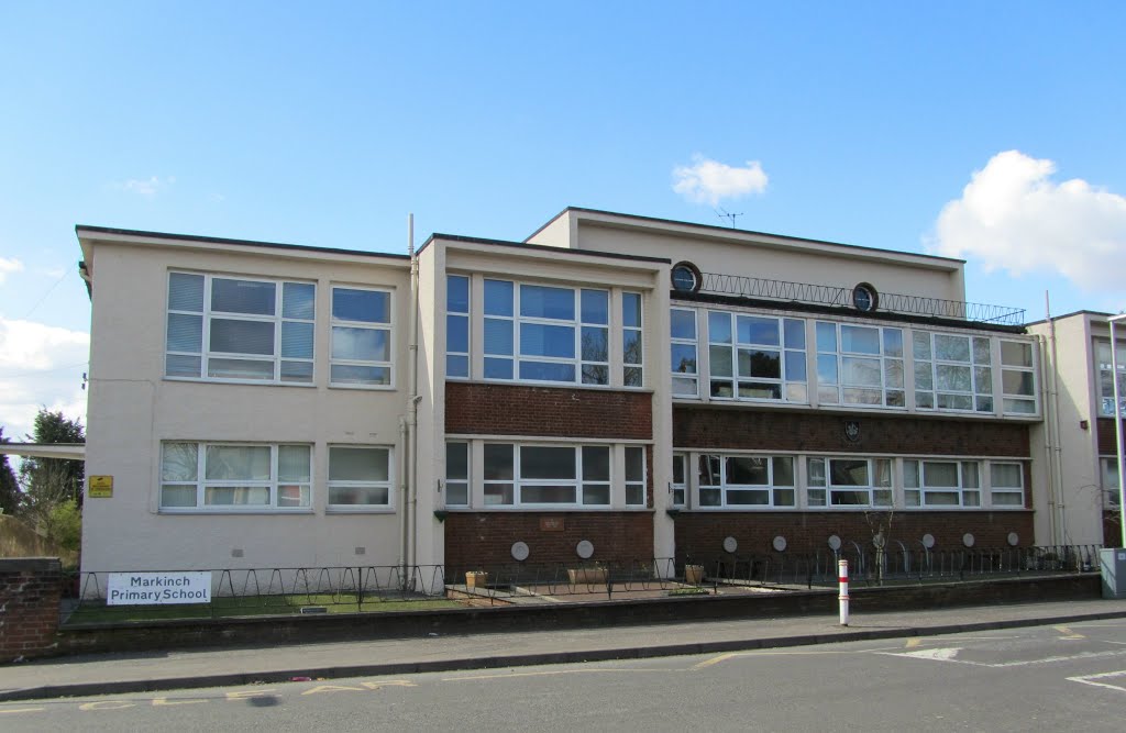 Markinch Primary School by terrygilley