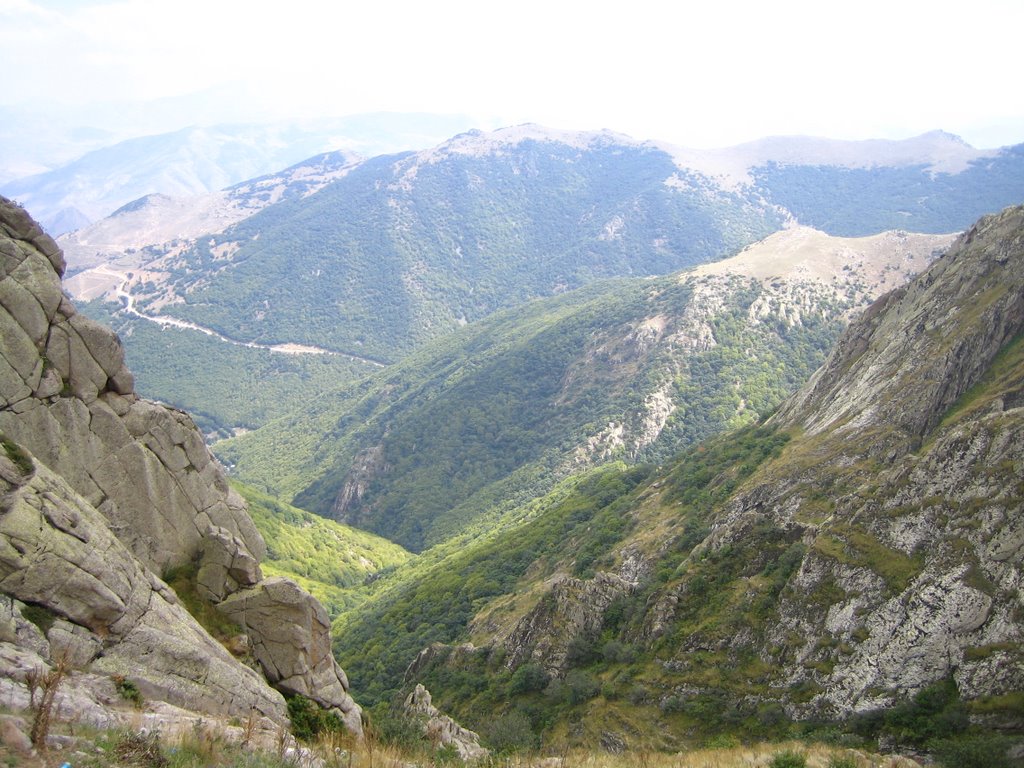 View from Babak Castle, East Azarbaijan Province, Iran by silwi