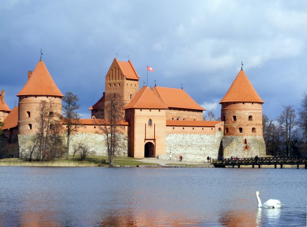 Castle in Trakae by Анастасия Попова