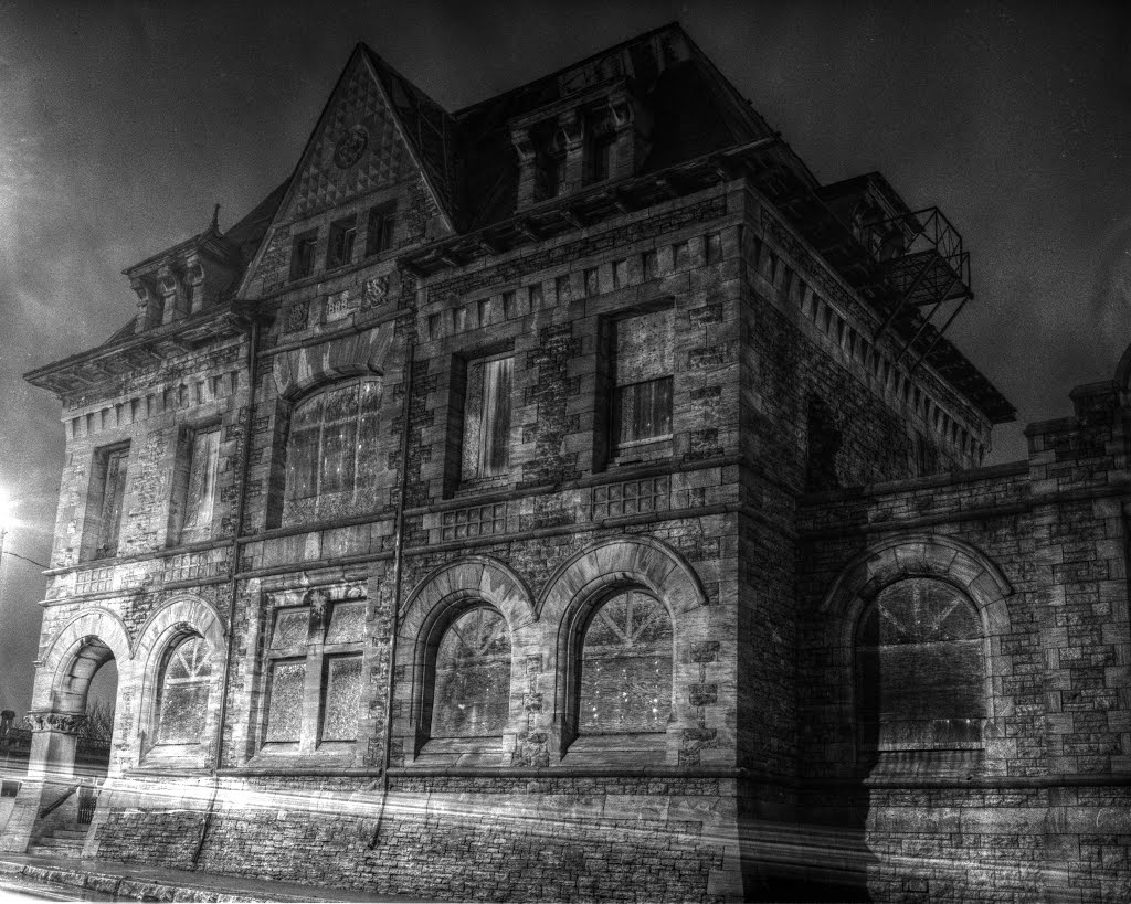 Old Police Station/Jail in Niagara Falls by Richard Sadowski