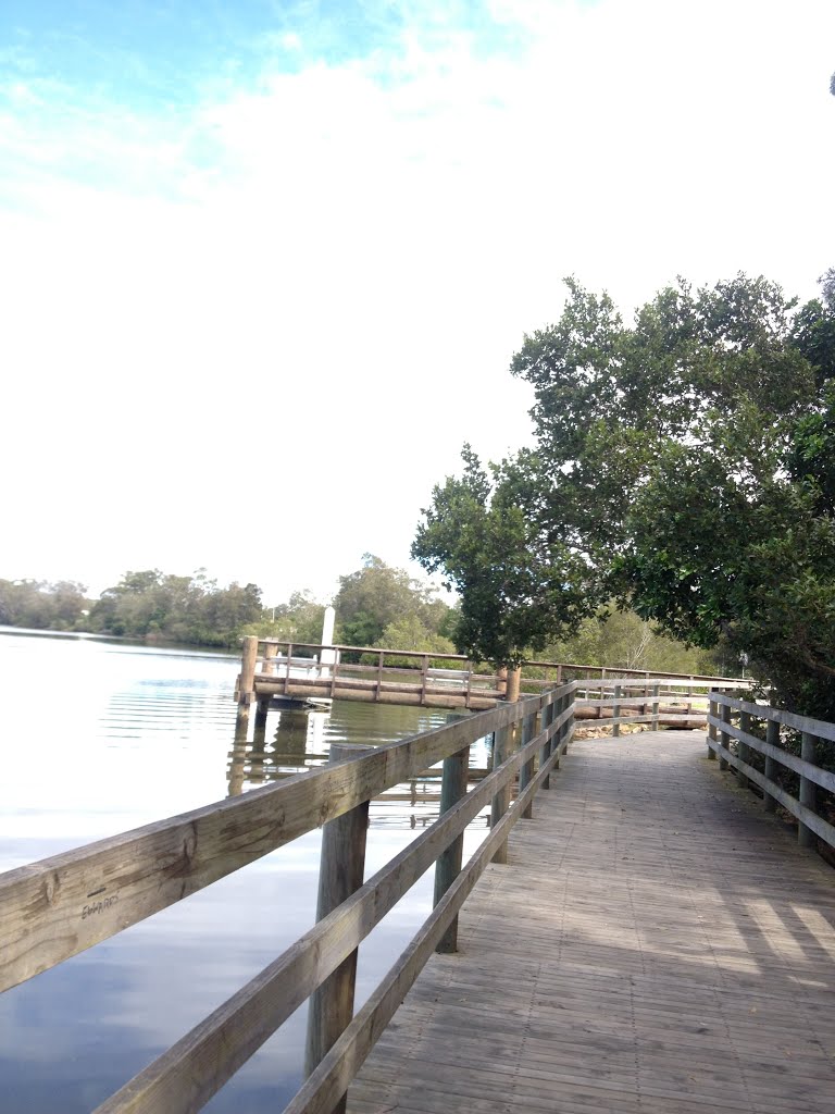 Nambucca River Foreshore Walk by MRZ122