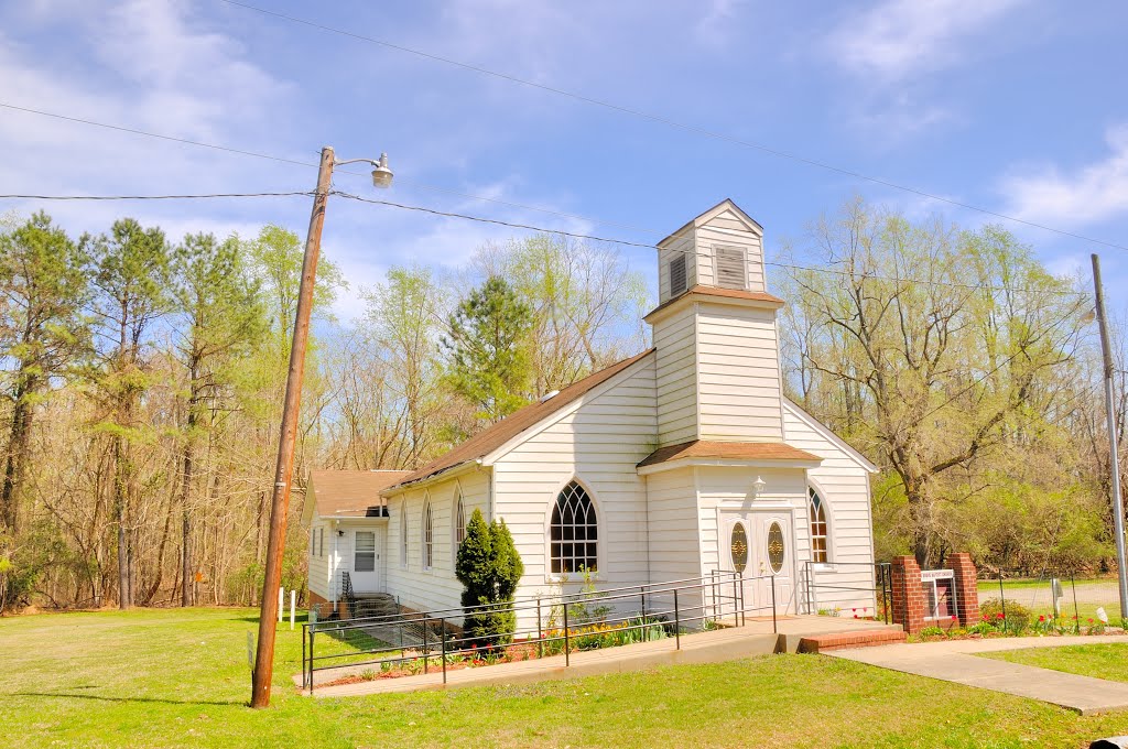 VIRGINIA: WILLIAMSBURG: Oak Grove Baptist Church, 29 Waller Mill Road by Douglas W. Reynolds, Jr.