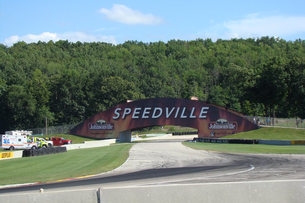 Road America exiting turn 8 by Damon54521