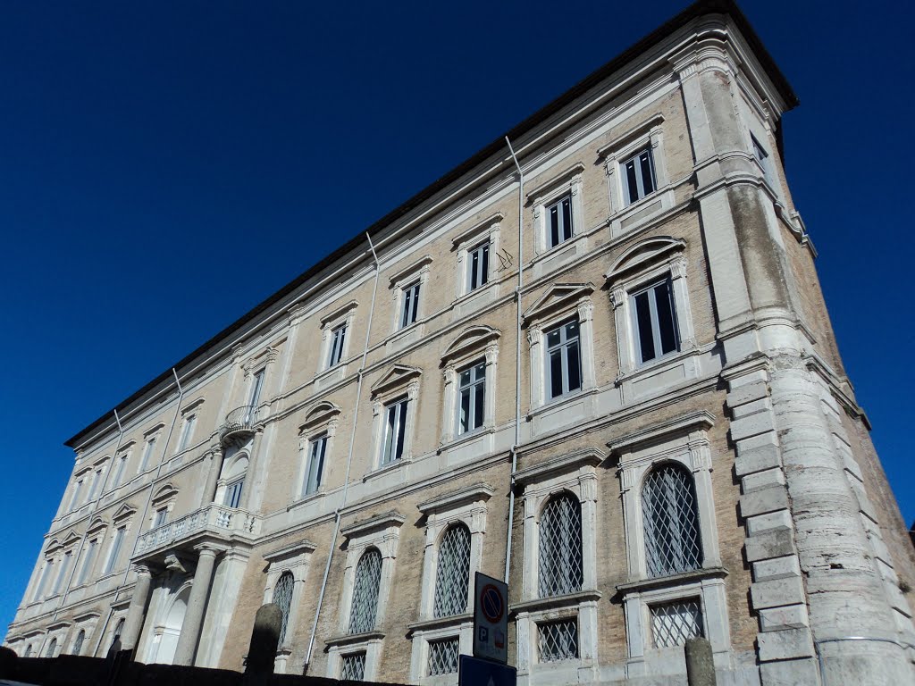 Palazzo Sforza Cesarini by Geosergio