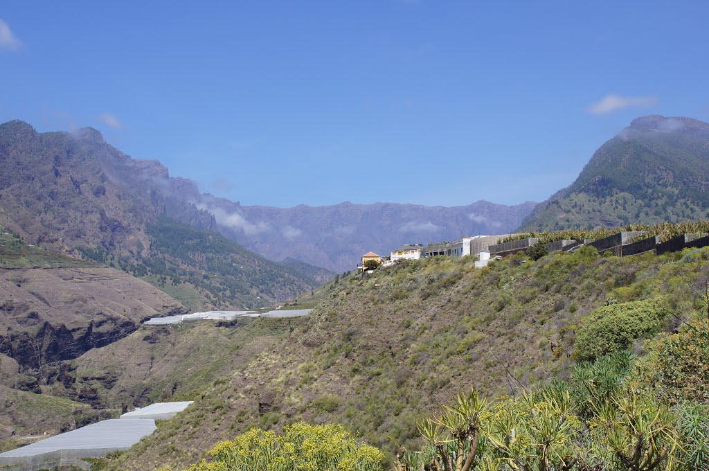 Ausblick auf die Caldera de Taburiente by Green Island