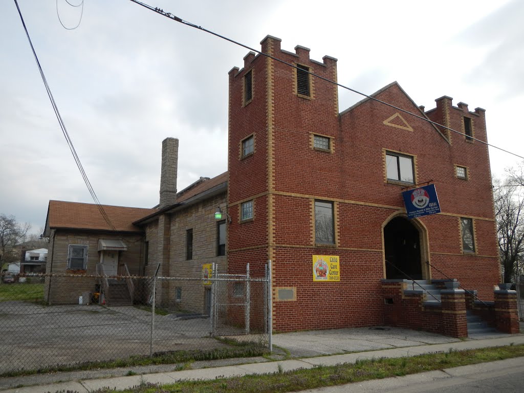 Word of Life Ministry Church.. circa 1930, rebuilt 1951 by nevelo