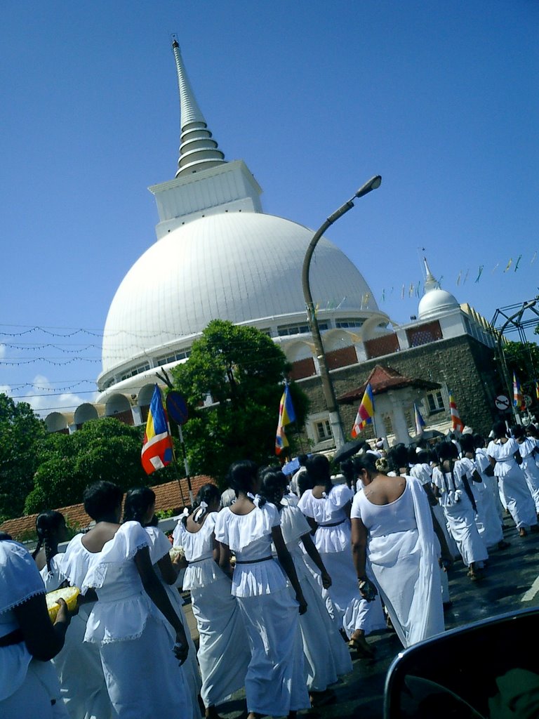 Kalutara Temple by Gack