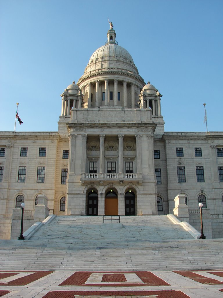 Rhode Island Statehouse by Ray Boucher