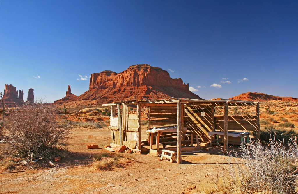 Near Monument Valley ...03.14.08*.©.rc by Richard Campbell