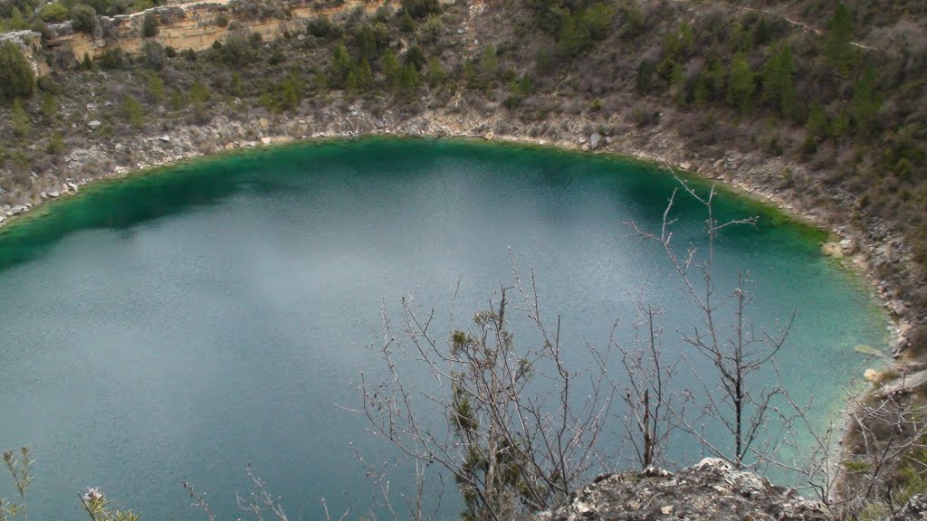 EL CRATER by german ortega poveda