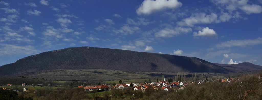 Szentkereszti panoráma by zoleex