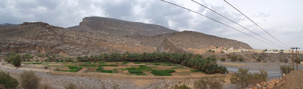 Abandoned Village Of Ghul or Wadi Ghul in the area of the the Omani Grand Canyon. by Nicola e Pina Oman 2012