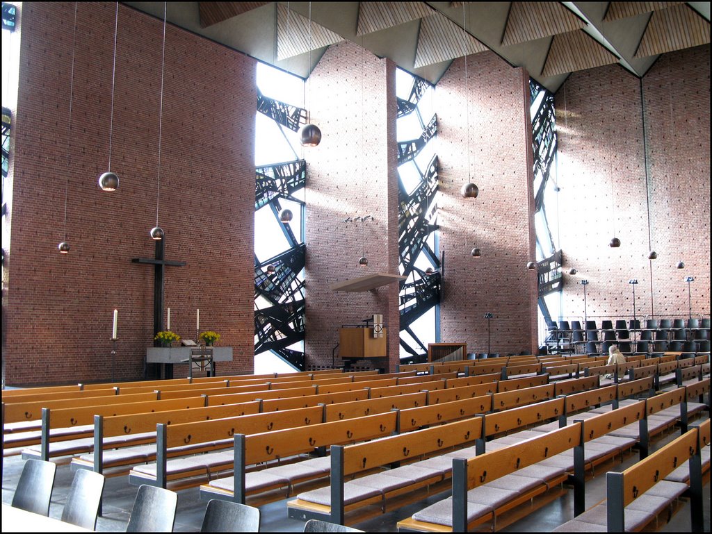 Jever: Interieur Lutherse kerk by © Dennis Wubs