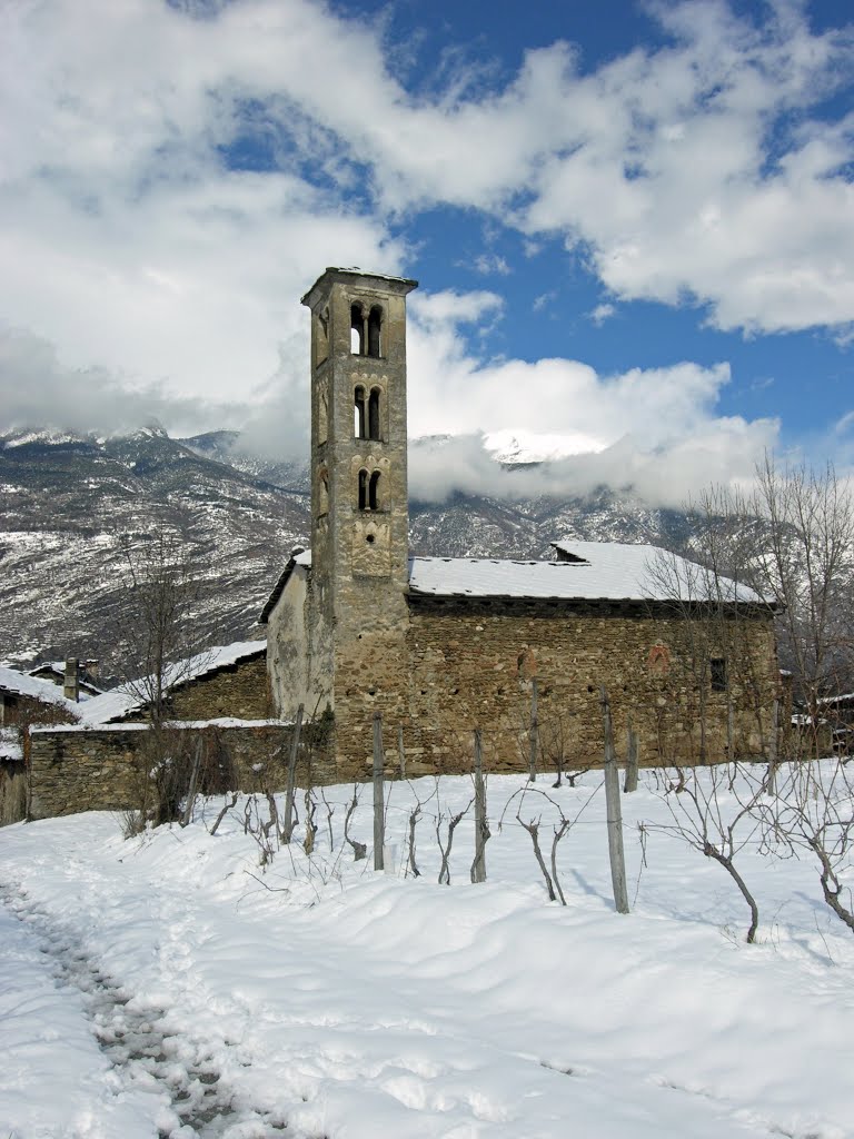 San Saturnino nella quiete invernale by Gabriella Allasio