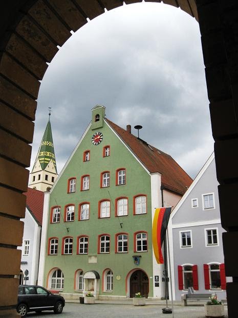 Pappenheim Rathaus (ehem. gräfliches Kanzeleigebäde) by hubi1802