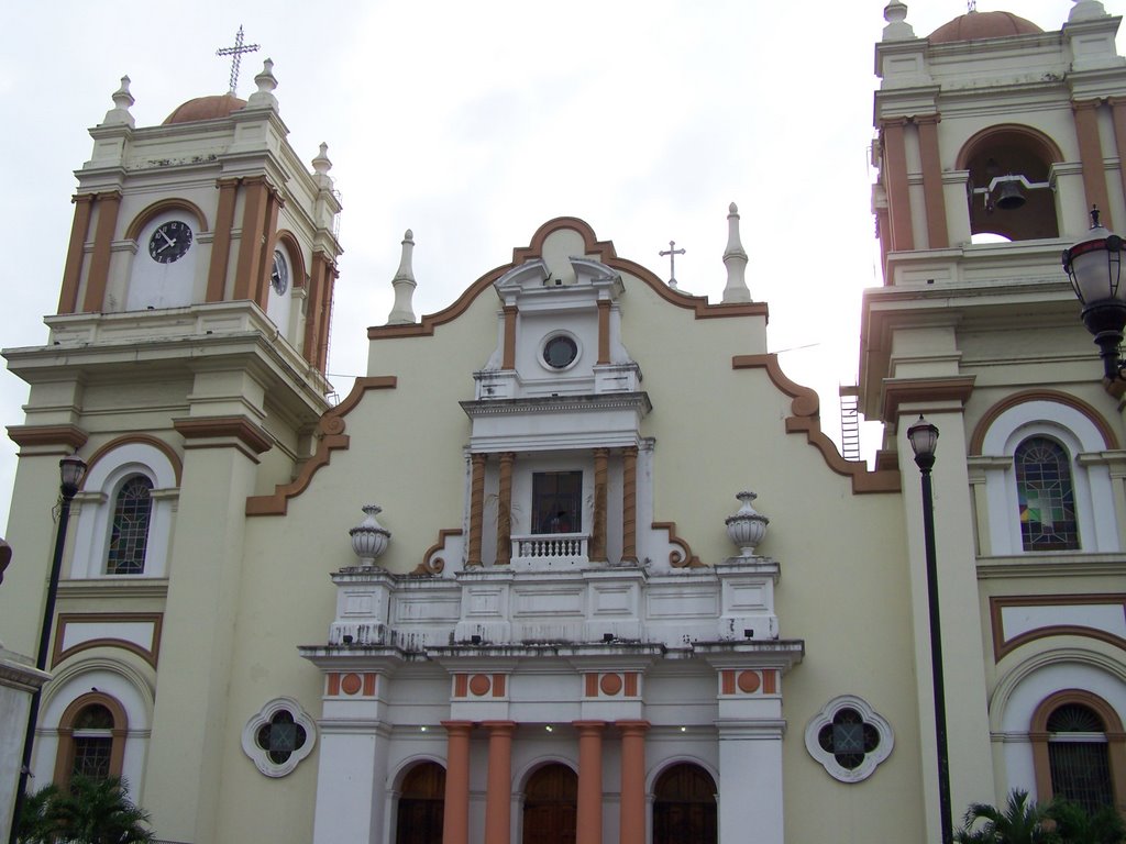 Cathedral, San Pedro Sula by keithyearman