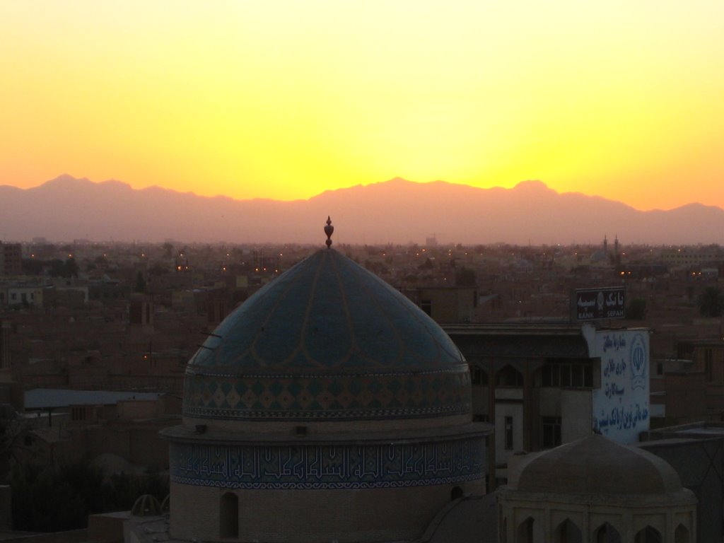 View from Takyeh Amir Chakhmagh, Yazd, Iran by silwi