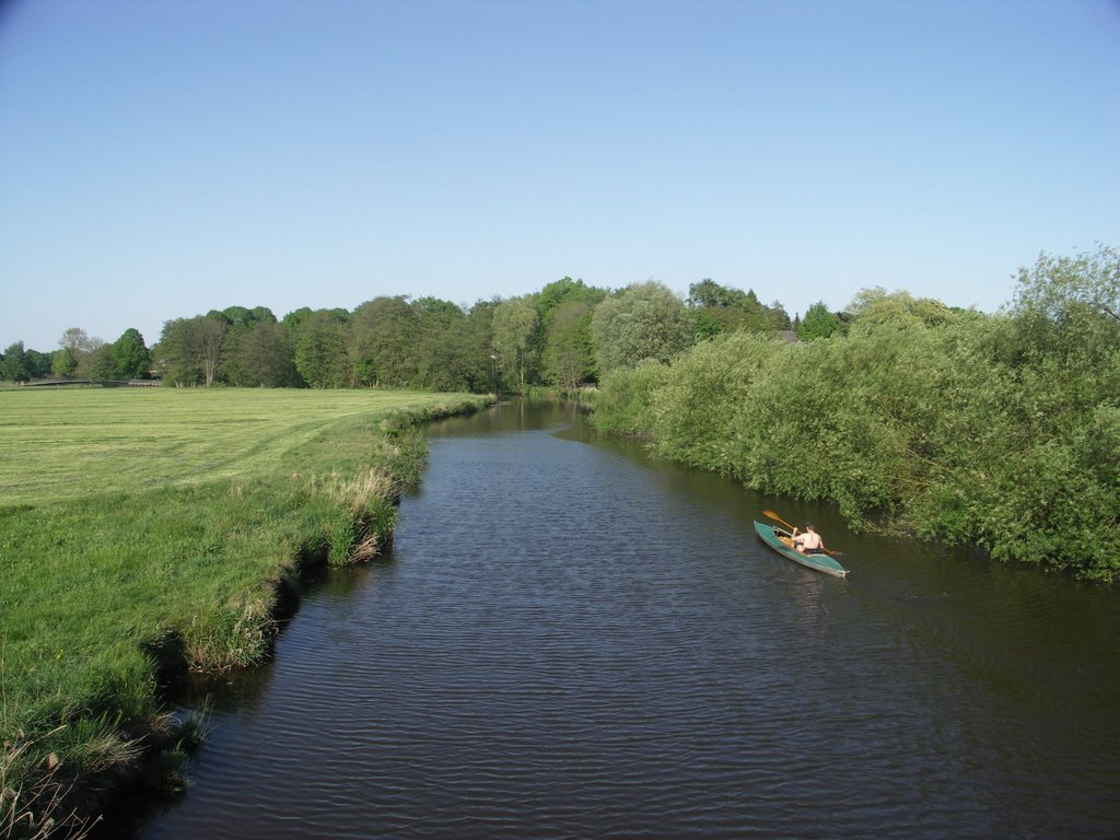 Der Paddler auf der Schwinge [2007/05] by Tapico