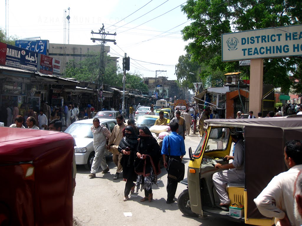 Kashmiri Bazar, 2 April 13, Azhar Munir ازهر منير by Azhar Munir