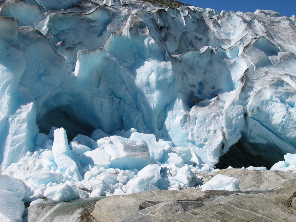 Nigardsbreen by tschiggi