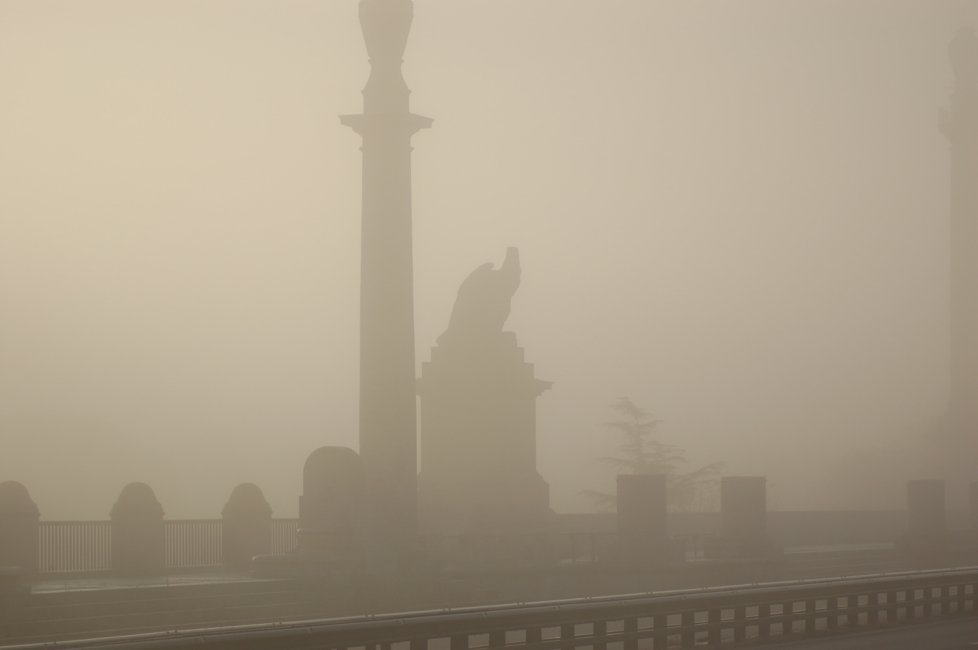 Ponte flaminio nebbia 5 by valkas