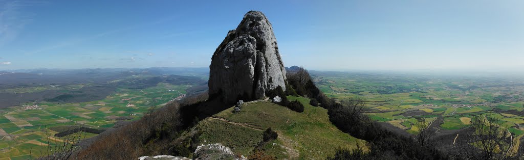 Bonete de San Tirso (1276 m) by Cembraniyo