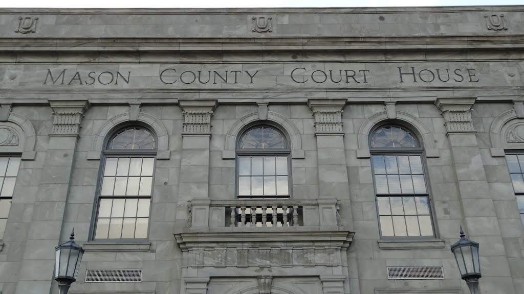 Mason County Courthouse, Shelton, WA by chfstew