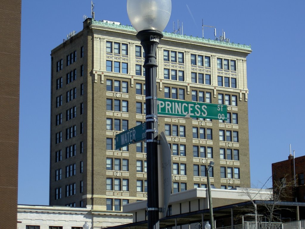 Princess Street, Wilmington by Callous