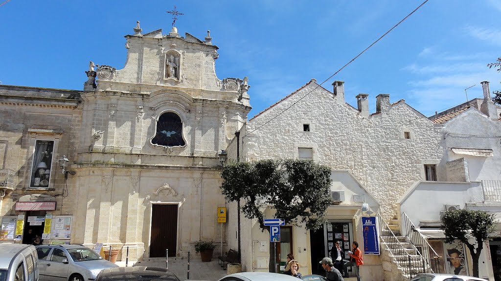 ITALIA Iglesia de San Cataldo-Casco Histórico, Cisternino by Talavan