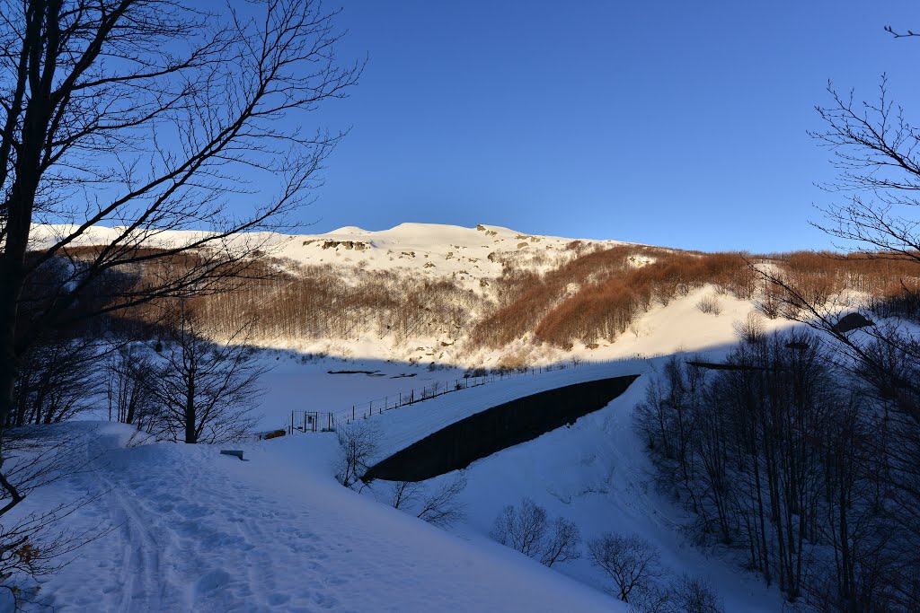 Apennino tosco-emiliano - lago Verde mt. 1505 by Attilio Giacchè