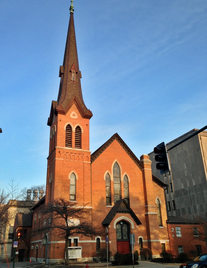 Historic Congregational United Church of Christ - Iowa City, Iowa by KingHawkFan