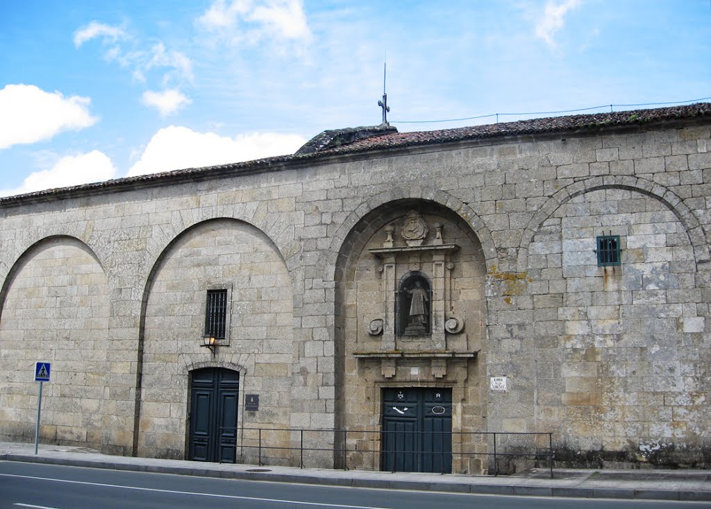 Santiago de Compostela - Pazo de San Lorenzo. by R.F.Rumbao