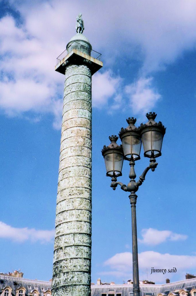 Place Vendome by Jaime Said