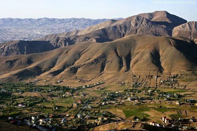 Mosha Valley by Mani Jahanshahi