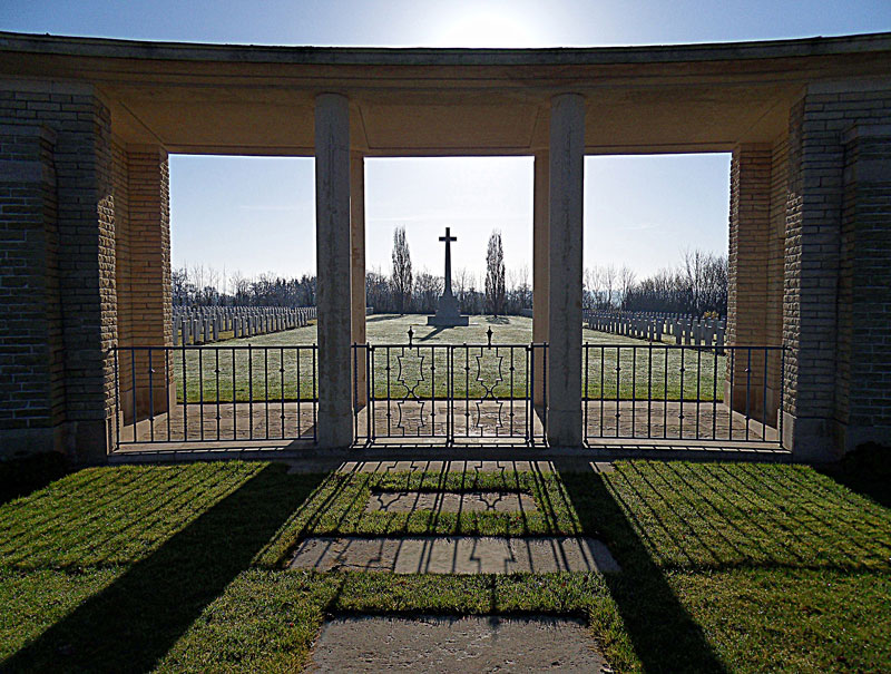 Cimetière militaire by GMV7646