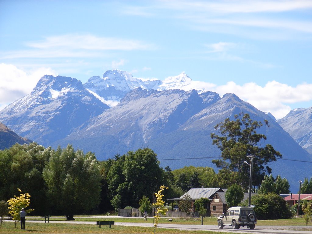 Mount Earnslaw by rosselliot