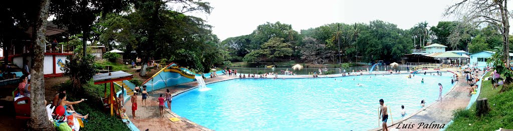 Panorámica de la Piscina de Ojo de Agua by LUIS PALMA