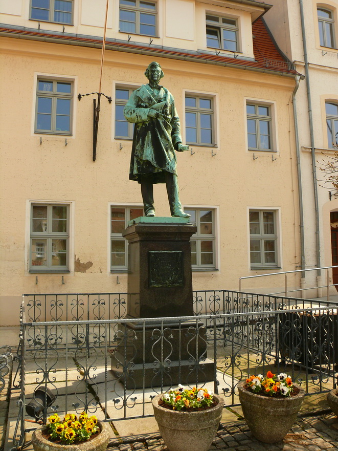 Pulsnitz - Rietschel Denkmal by mathias.b