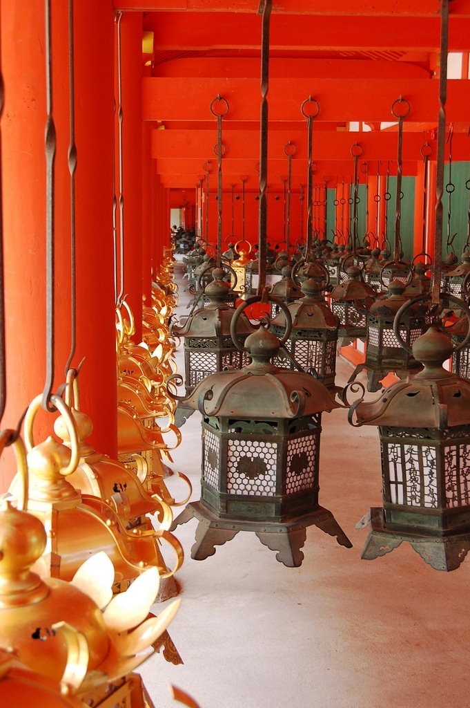 Nara: Lamps in the Kasuga Shrine by Stefan Philippsen